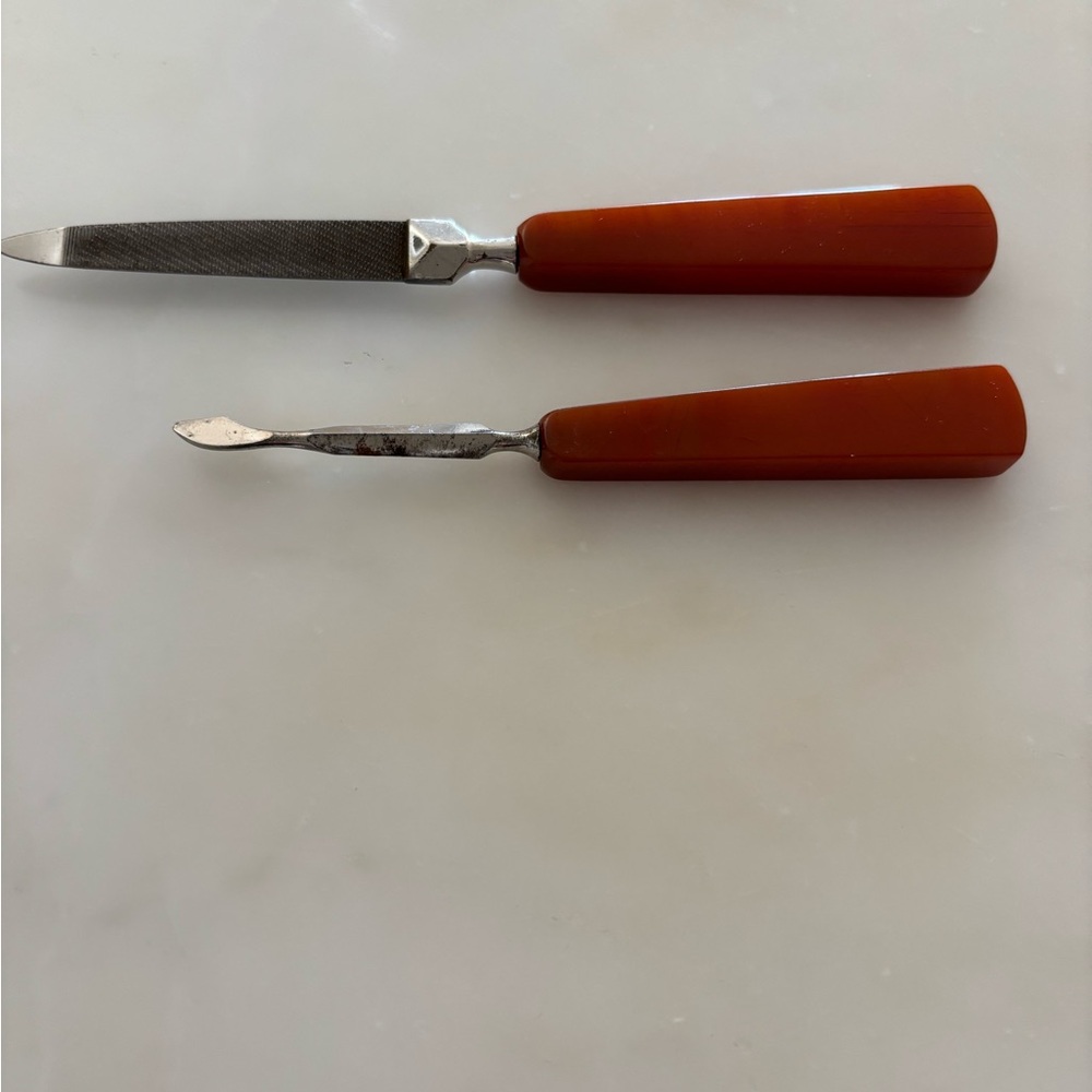Bakelite nail kit - 2 tools